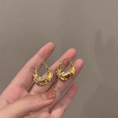 Orecchini Minimalisti Pieghettati Vintage di Alta Gamma Stile Cool