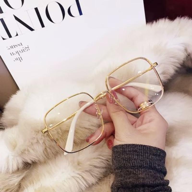 1pcs Anti Blue Light Myopia Glasses for Women Degree Glass Flat Light Glasses Shiny Frame Large Face Effect Ladies Glasses