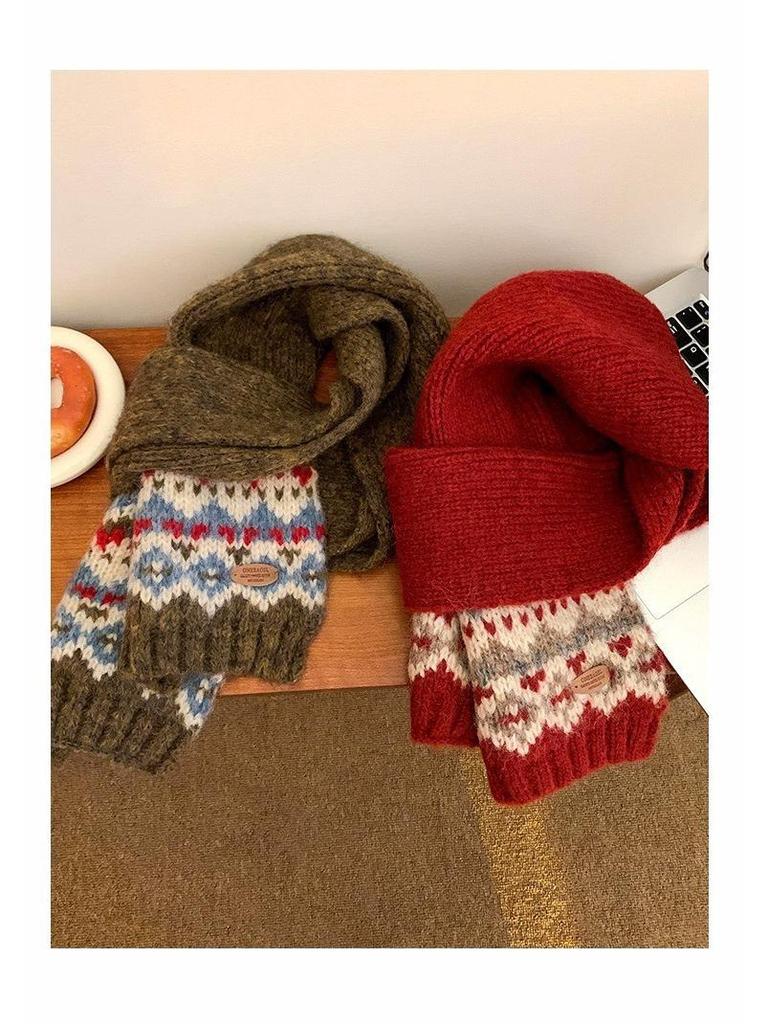 Högkvalitativ Damscarf i Ullblandning med Fair Isle-mönster - Tjock, Varm Stickad Halsduk för Höst/Vinter