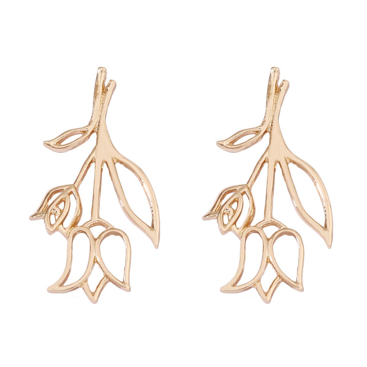 

Flower-plated light luxury, versatile, trendy, fashionable and elegant earrings and earrings for women