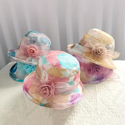 Stilvoller Fischerhut mit Blumenspitze für Damen. Perfekter Sonnenschutz für reife Damen. Ausflüge im Frühling bis Herbst und Strandkleidung.