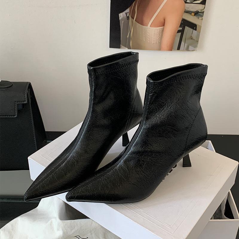 French temperament pointed head thin heel high heel short boots women's spring and autumn high sense fashion fashion power thin boots