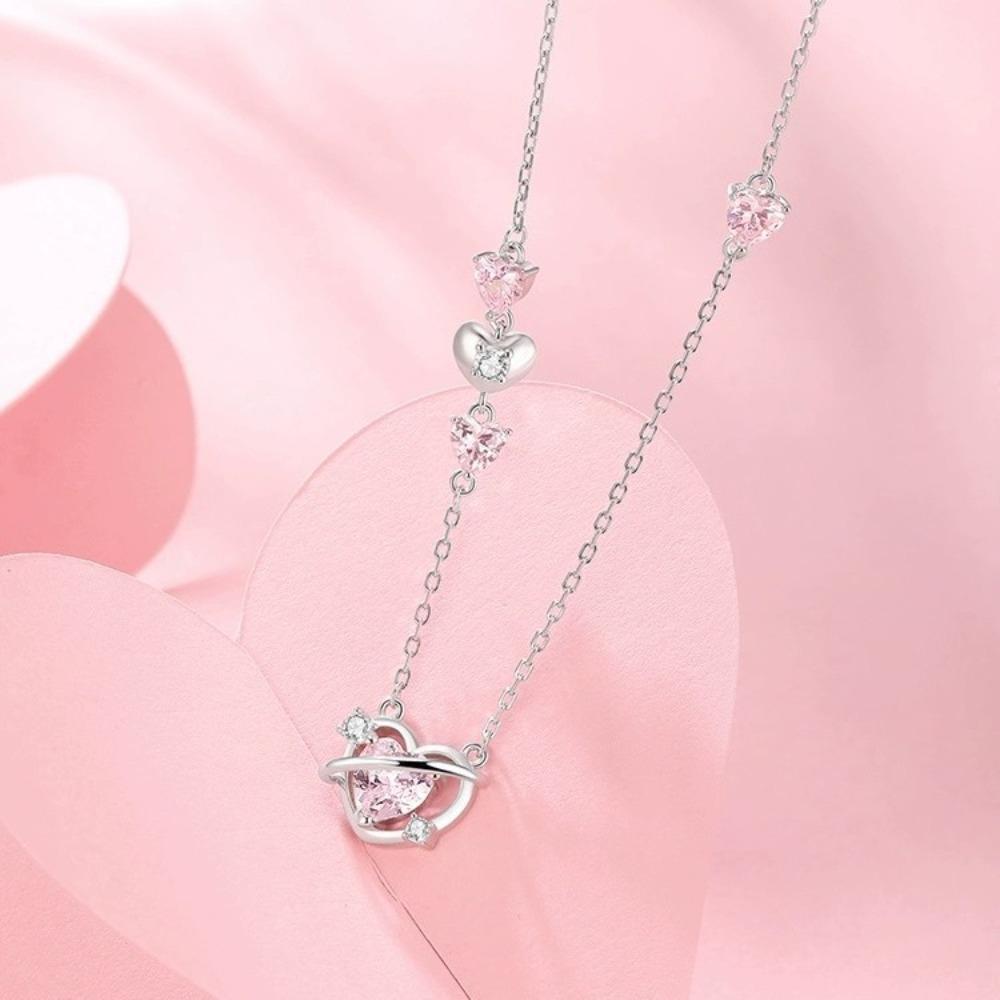 Love heartbeat necklace girls 2024 new popular niche design light luxury collarbone chain for girlfriend birthday gift