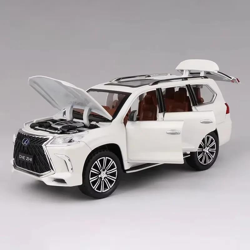1:24 LM300H LX570 Car Model Toy Alloy Diecast Sound Light Pull Back Door Opened Miniature Models Birthday Gifts for Kids