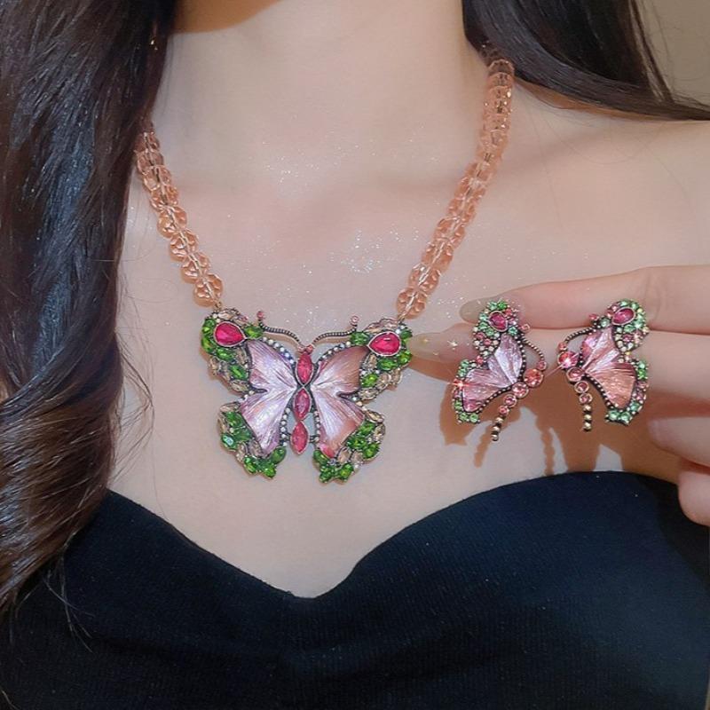 Retro butterfly splicing diamond necklace stud earrings jewelry set exquisite jewelry women