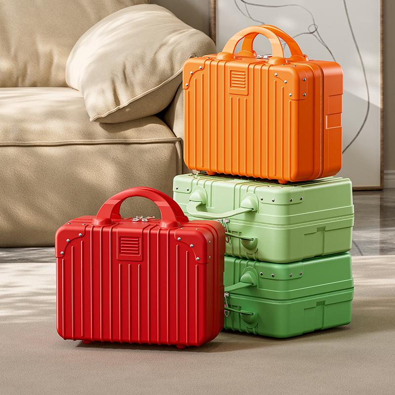 14" Women's Travel Makeup & Souvenir Box with Wheels