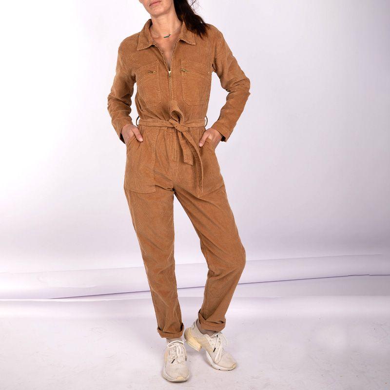 

Женский вельветовый комбинезон карамельного цвета с длинными рукавами LA PETITE ETOILE L коричневый