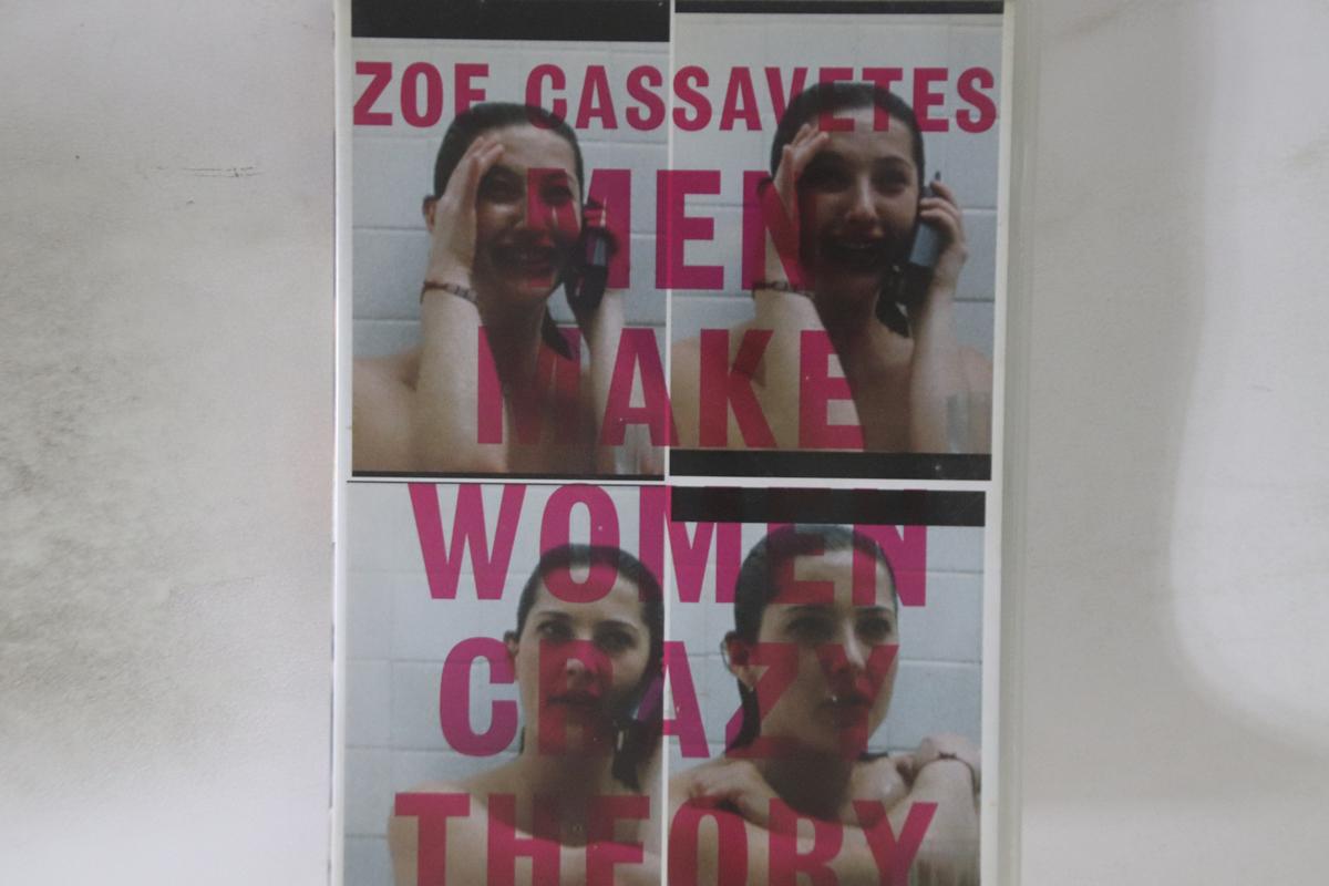 

DVD ZOE CASSAVETES - Men Make Women Crazy Theory APC018 APC Europe Movies & DVD Used
