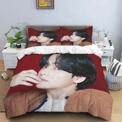 Juego de cama con edredón de un popular grupo de cantantes masculinos coreanos, funda nórdica, funda de edredón y funda de almohada, tamaño king y queen.