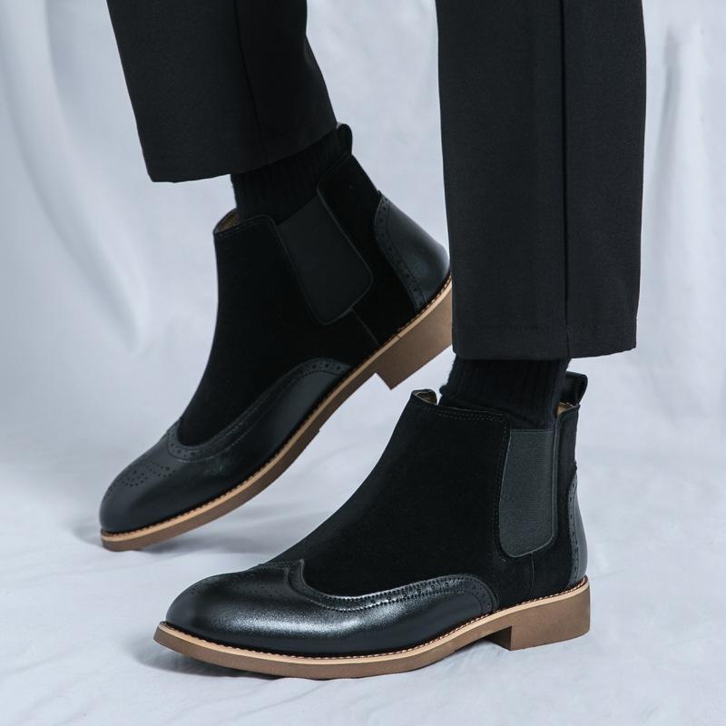 Autumn large size carved pointed Brock leather boots European and American formal casual shoes high top casual leather shoes short boots
