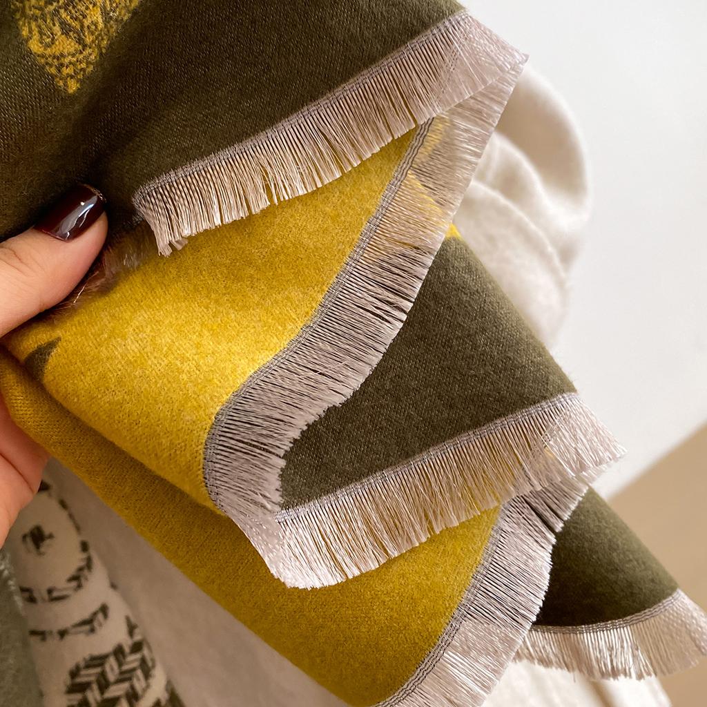 Scarf Women's Shawl, Winter Office Nap Blanket, Imitation Cashmere Tassel Warm Scarf Thickened