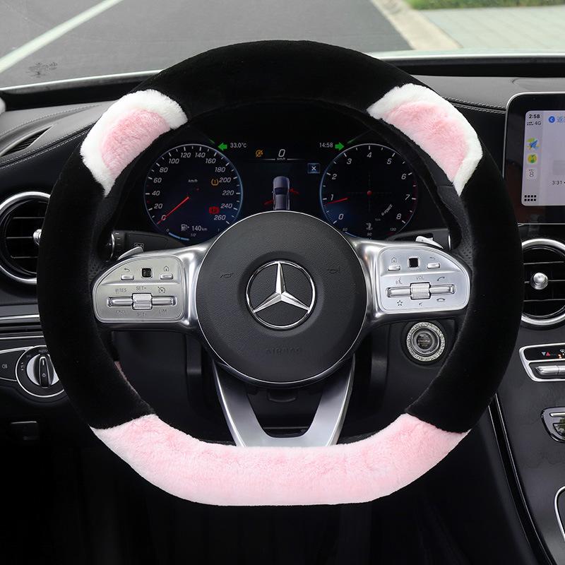 Women's Plush Winter Steering Wheel Cover - Korean Fashion, Universal Fit, Warm & Heated, Four Seasons Use.