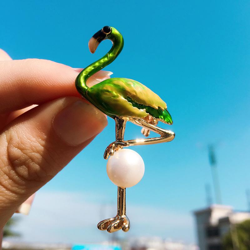 Cloisonné Flamingo & Pearl Brooch - Elegant Cartoon Pin Corsage