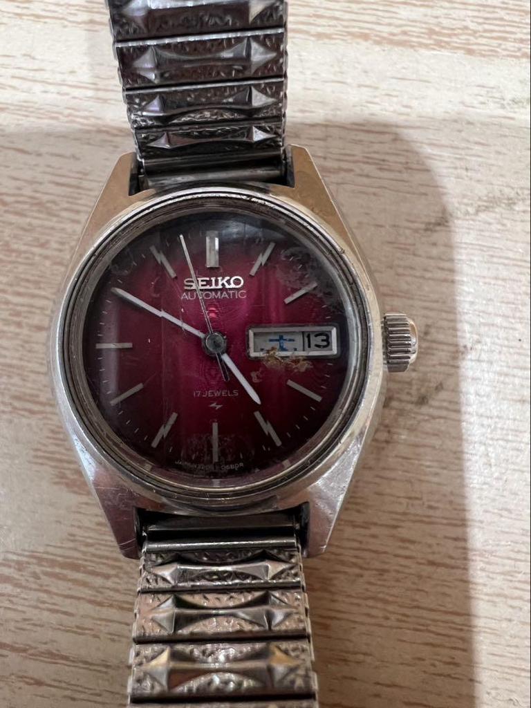 [USED] SEIKO Automatic Watch 17 JEWELS Day Date Red Dial