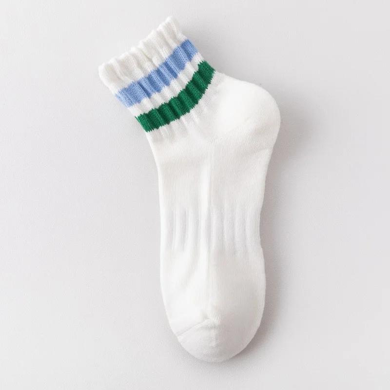 New Colorful Striped Cotton Breathable Short Sports Socks Outdoor Cycling Running Basketball Socks Fashion Couple Socks