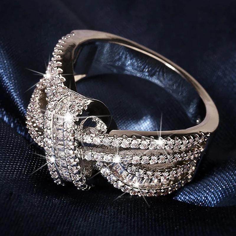 

Модные женские кольца Геометрические с кубическим цирконием Роскошные серебристого цвета Аксессуары для пальцев Свадебная вечеринка Изысканные женские украшения 6