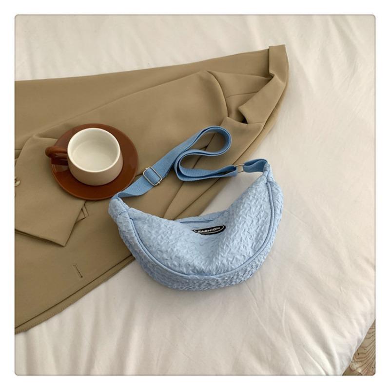 New cute shoulder bag versatile dumpling bag small fresh messenger bag bag candy color niche women's bag