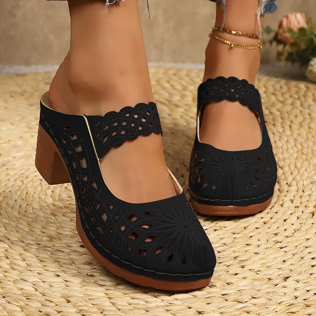 Wide Width Wedges Sandals For Women Fashionable And Versatile Women'S Slippers Thick Mid Heel Soft Sole Hollow Shoes For Woman