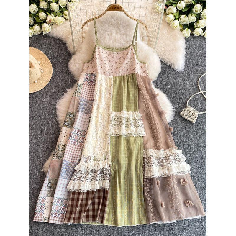 Yunnan Tourism Seaside Vacation Style Vintage Floral Splicing Sling Dress Female Summer Small Loose Long Dress