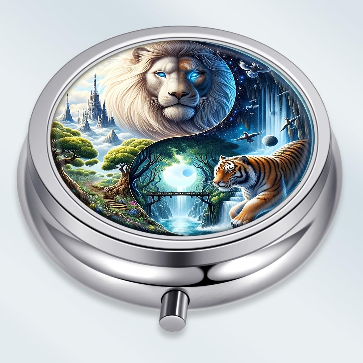 

Portable Pill Box with 3 Compartments, Mini Metal Medicine Organizer Case, Cute Printed Pill Container for Vitamins, Pills, Jewelry, Travel, Daily Use різнокольоровий