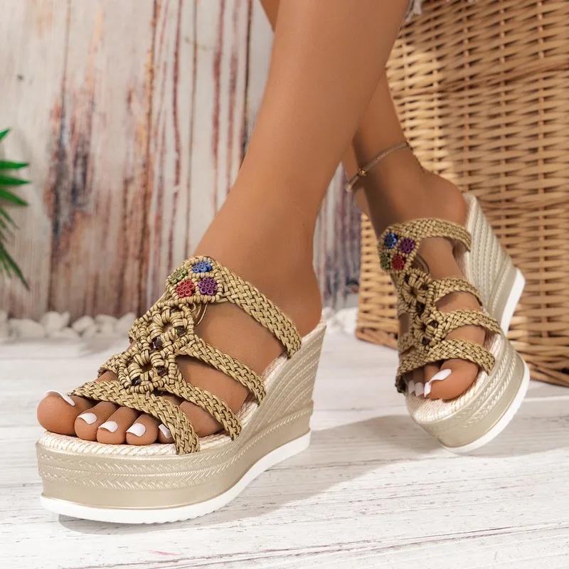High Quality Women's Shoes Summer New Super High Heel Women's Slippers Fashionable Large Size Wedge Heel Women's Beach Shoes