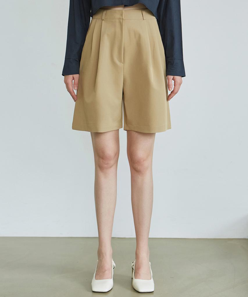 Nigaennikol Two Pintuck Bermuda Pants_Beige