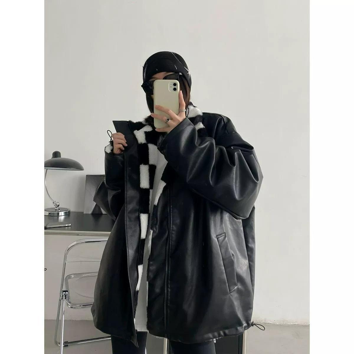 

Зимняя одежда Пуховик из искусственной кожи с обеих сторон, Женское нишевое Женское свободное и толстое плюшевое пальто со стойкой, Модная клетка XS чёрный