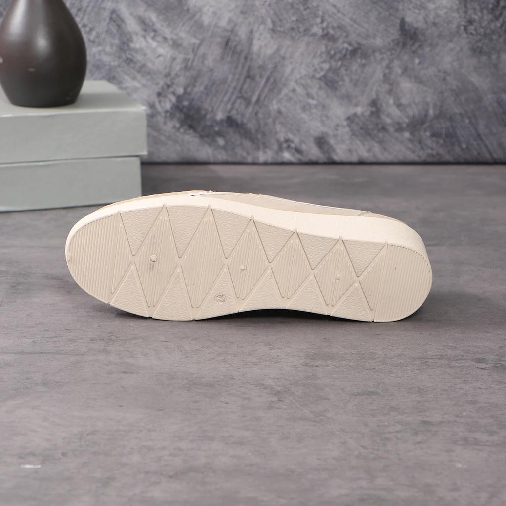 Women Casual Shoes Off White Flower Slip on Loafers Sneakers Woman Soft Low Heels Sports Tennis Casual Sneaker Female Footwear
