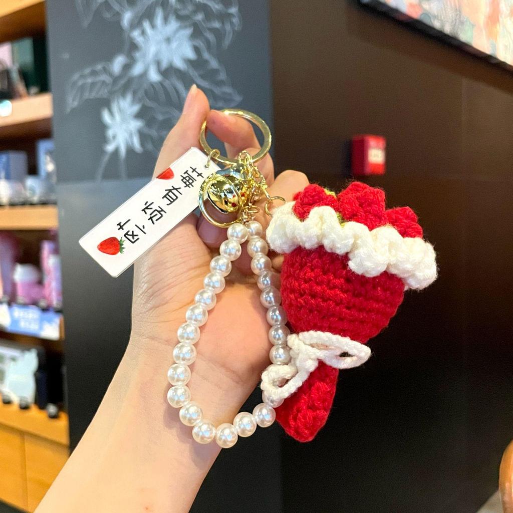 Goddess Festival Crocheted Rose Keychain - Creative Handheld Bouquet Gift for Women's Day