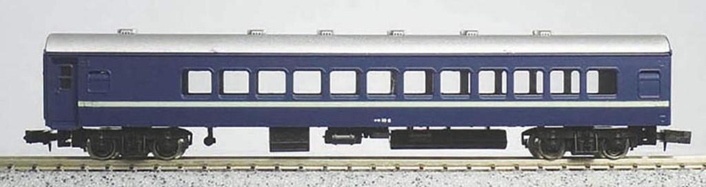 Greenmax N Gauge Pre-painted Naro 10 Type Car Body Kit with Blue and Light Green Stripes 11050 Model Railroad Passenger Car