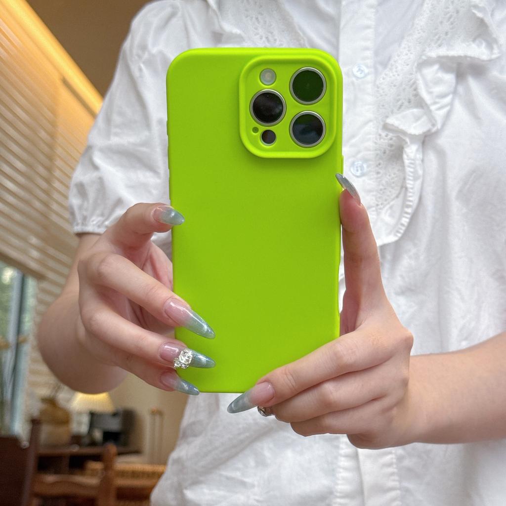 Niche solid color convex lens matte case for iPhone16Pro max mobile phone case Apple 15 new 14/13