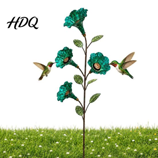 Decorative Garden Accent Red Flower Metal Bird Feeder Backyard Ground Stake Hummingbird Feeder Wildlife Watering Station