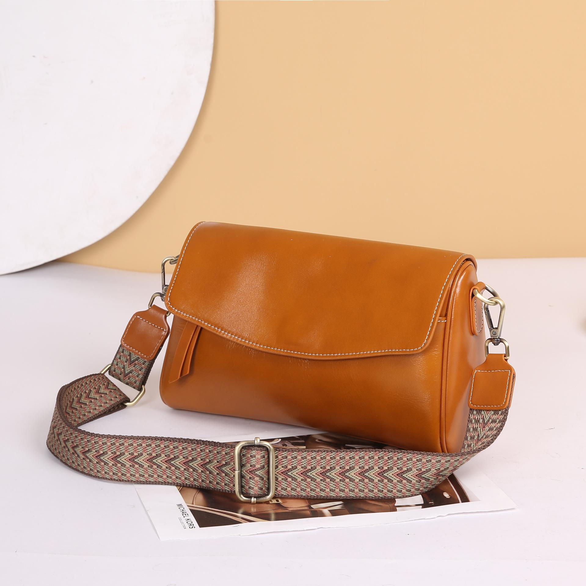 

Cowhide Shoulder Crossbody Women s Bag Is Fashionable and Practical чорний
