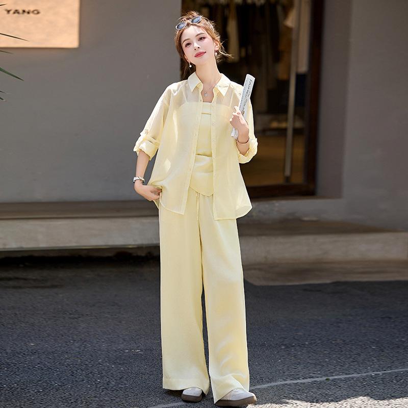 Summer new simple fashion loose temperament Tencel three-piece suspender trousers sunscreen top set women