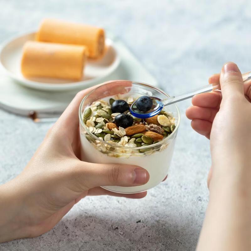 Ru Han Cartoon Style Heat-Resistant Glass Spoon