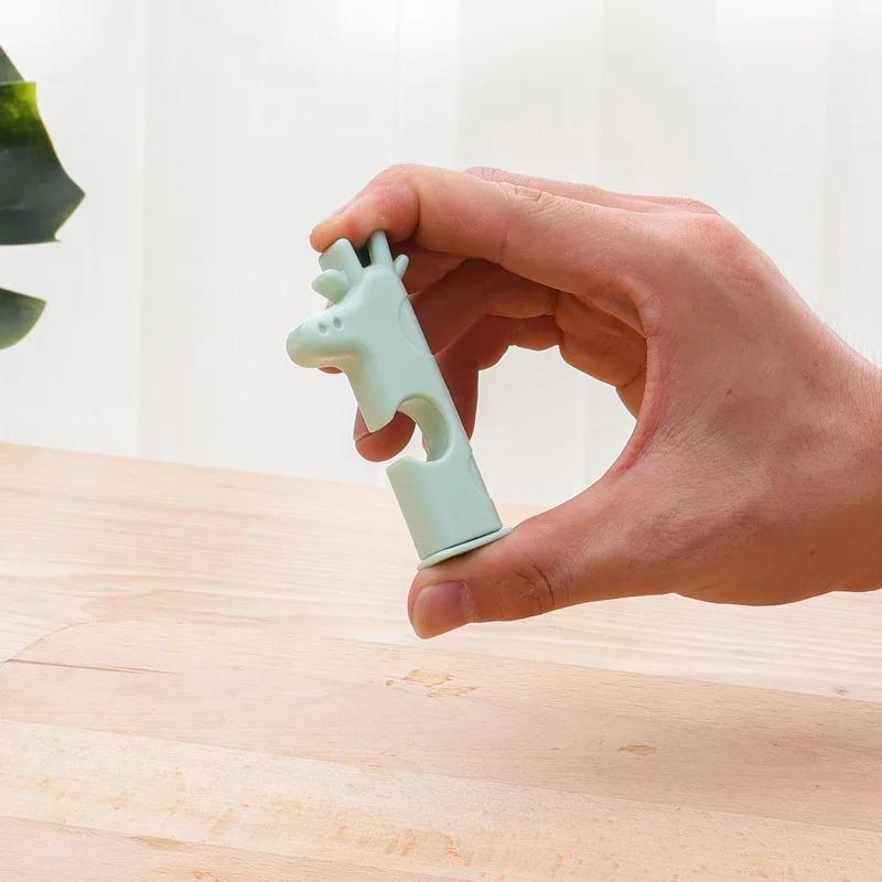 Klips do zamykania żywności w kuchni Przenośny, odporny na wilgoć, świeży worek plastikowy do przechowywania przekąsek Wygodny klips do zamykania Klips do przechowywania Nowość