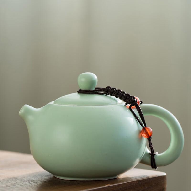 Paibei Kung Fu Tea Set (One Pot, Four Glass Cups)