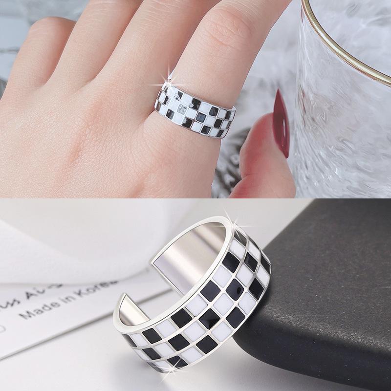 Schachbrettring - Modisch, Einzigartig, Luxuriös, Kleinformatig, Kleines Design - Kariert - Hochwertig - Cooler Stil - Neues Modell - Zeigefingerring