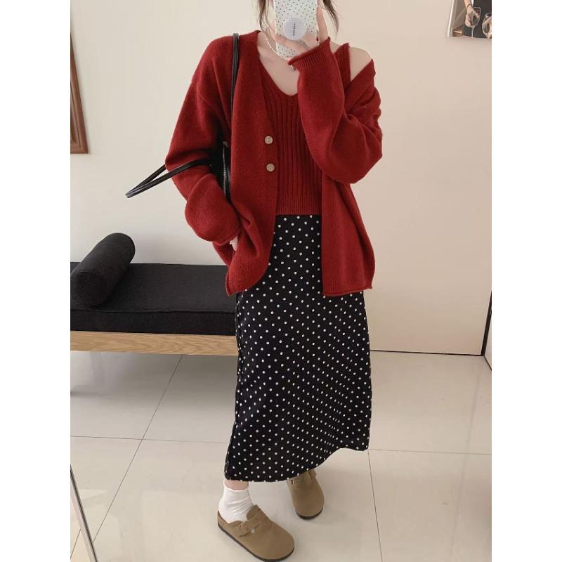 Lazy Wind Knitted Sweater Cardigan Sweater Jacket Top with V-neck Sling Vest Simple Two-piece Set Women