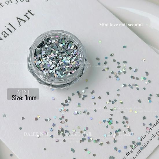 

Nail Art Mini Heart Sequins - Blogger-Inspired Glitter, 8 Colors