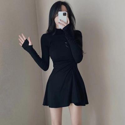 Abito Elegante Coreano con Vita Pieghettata Modellante: Stilosa gonna corta a collo alto mezzo, a maniche lunghe, per primavera e autunno