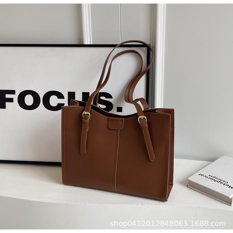 Fashion Texture Tote Bag Women's 2025 New Large-capacity Simple Shoulder Bag Casual Retro Work Commuter Bag