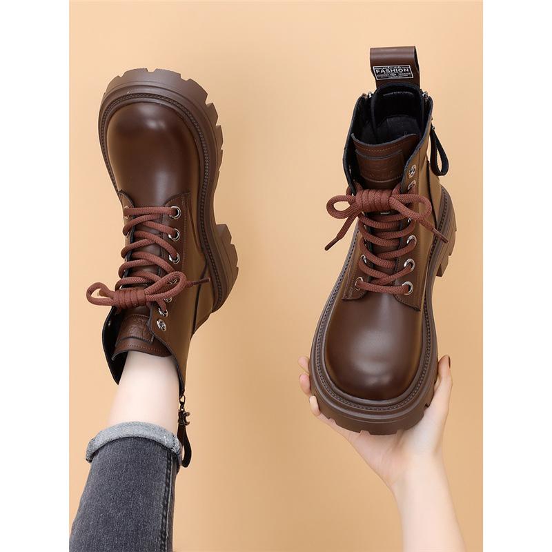 Short boots British style 2026 autumn and winter new popular thick soled short boots for women