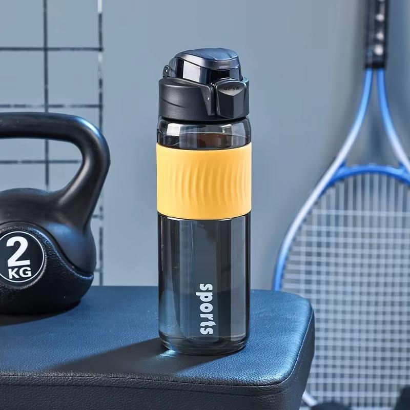 

Бутылка для воды большой емкости 700 мл, чашка для напитков для занятий спортом на открытом воздухе, герметичная кружка для сока с откидной крышкой с фиксатором, откидная крышка, посуда для напитков жёлтый