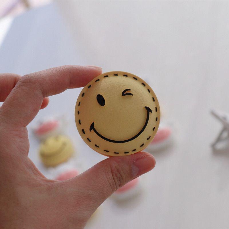 Korean Ins-Style Smiling Face Leather Car Air Conditioning Vent Decoration Aroma Diffuser Gypsum Perfume Fragrance Yellow Yellow Smiley Face