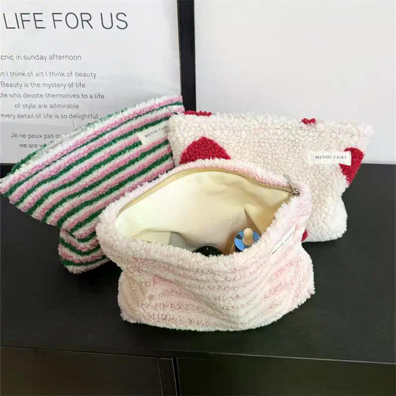 1Pcs Women Mini Makeup Handbags Wallet Pouch Bag Zipper Cute Small Travel Cosmetic Lipstick Earphone Card Storage Bag Purse