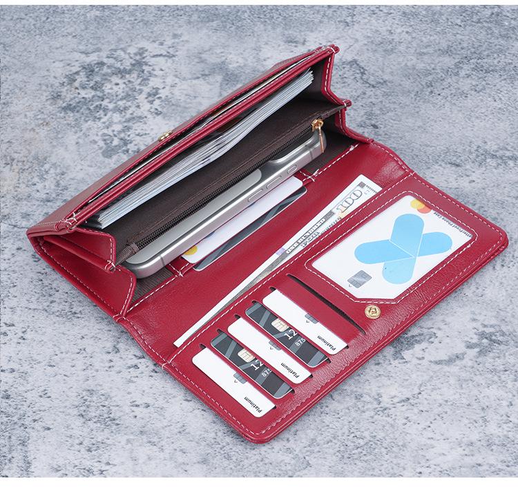 Women's Retro Long Leather Wallet - Oil Wax Zipper Clutch with Large Capacity