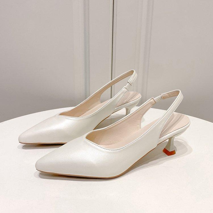 

High heels women s thin heel bag head sandals summer French temperament small heel middle heel pointed head evening breeze gentle with skirt women s 42 бежевый