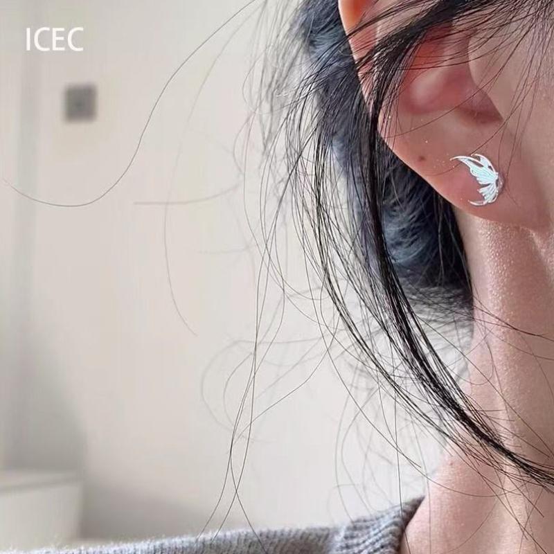 2 Pairs Silver Creative Small Angel Wings Earrings For Women Girls Cz Studs Wedding Party Luxury Ear Jewelry Birthday Gifts