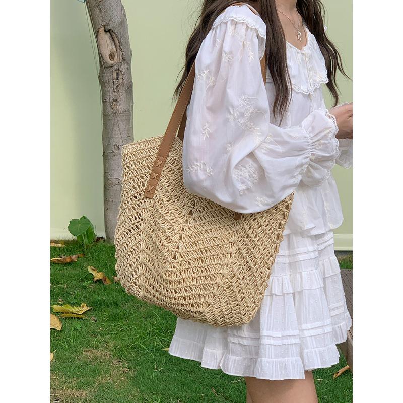 Hand-woven Straw Bag Women's Seaside Vacation Beach Woven Bag Large Capacity Commuter Shoulder Tote Bag